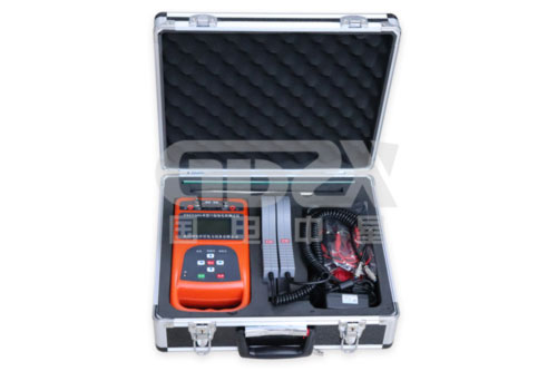 ZXET3006双钳口接地电阻测试仪.jpg ZXET3006双钳口接地电阻测试仪.jpg