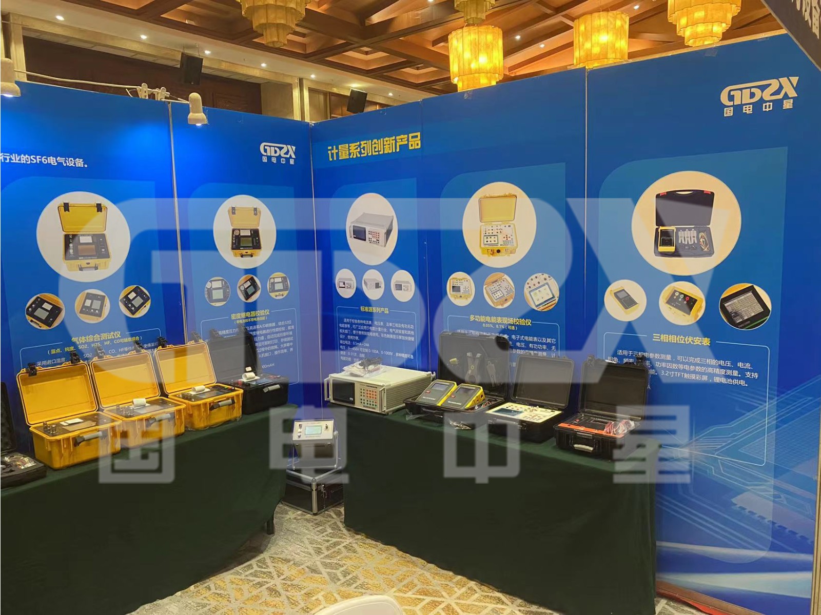 展厅布置.jpg 展厅布置.jpg