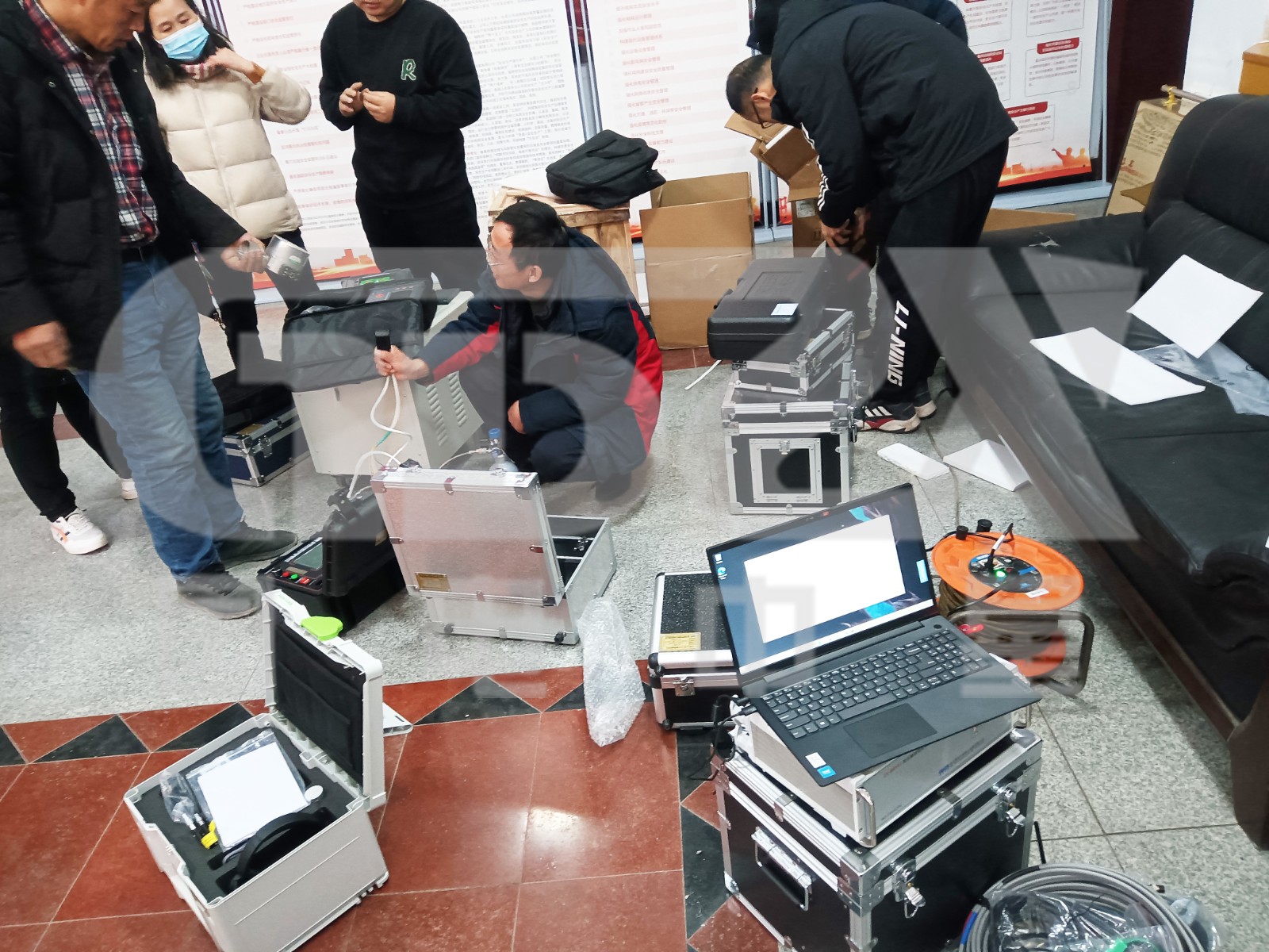 山西客户线路参数测试仪试验3.jpg 山西客户线路参数测试仪试验3.jpg